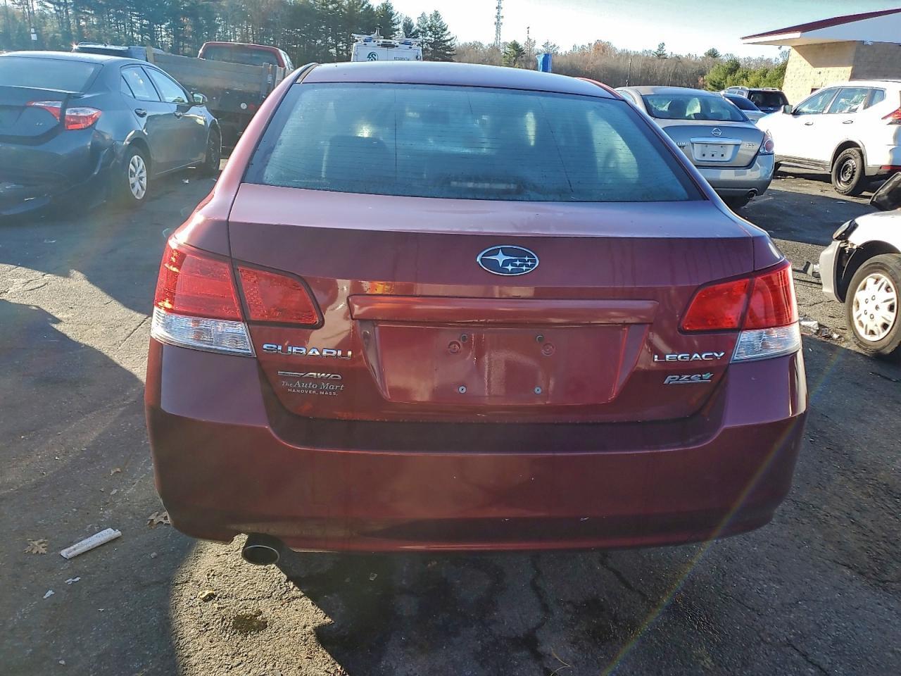 2014 SUBARU Legacy