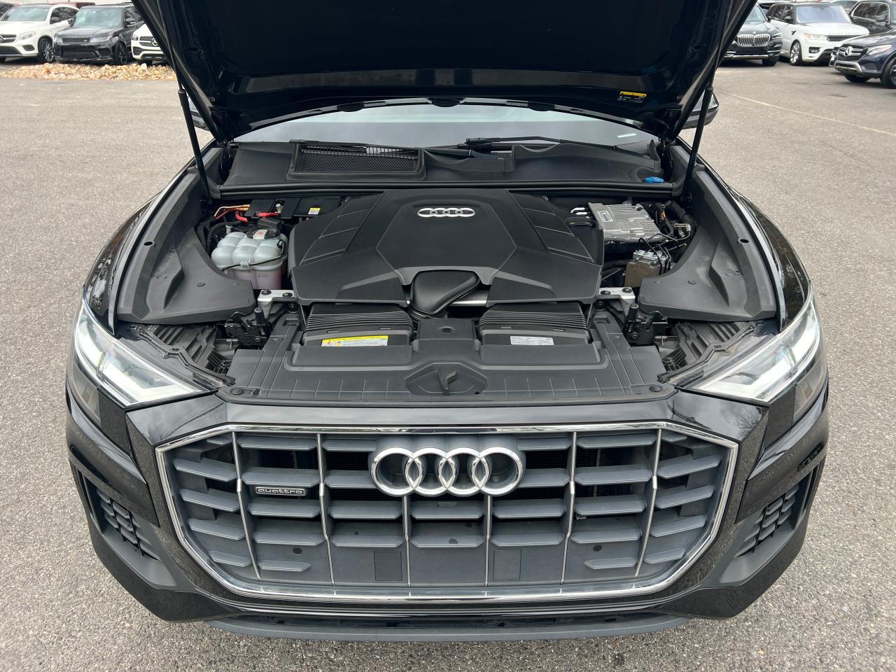 2019 AUDI Q8
