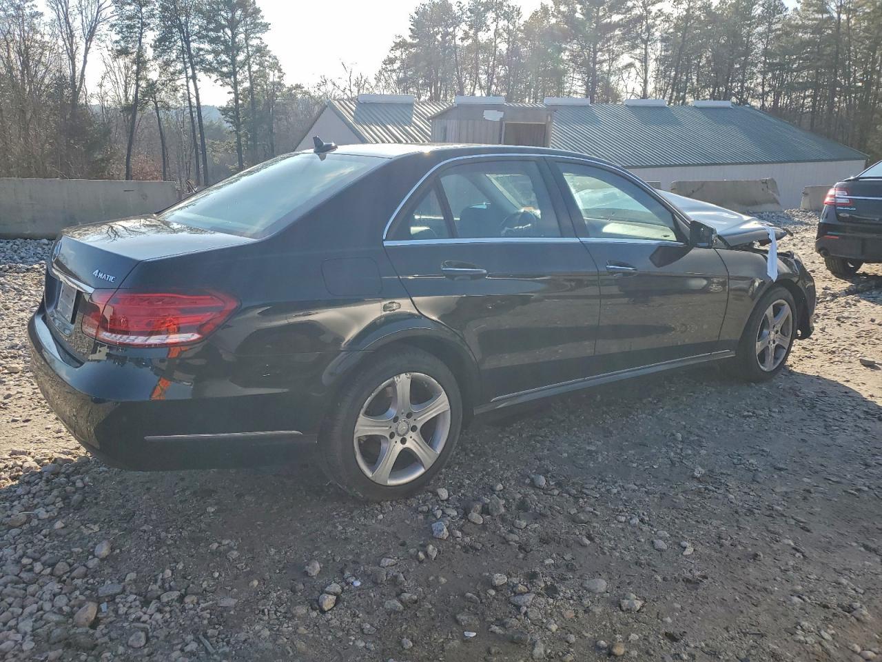 2014 MERCEDES-BENZ E-Class