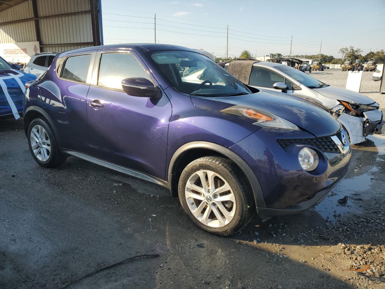 2015 NISSAN Juke