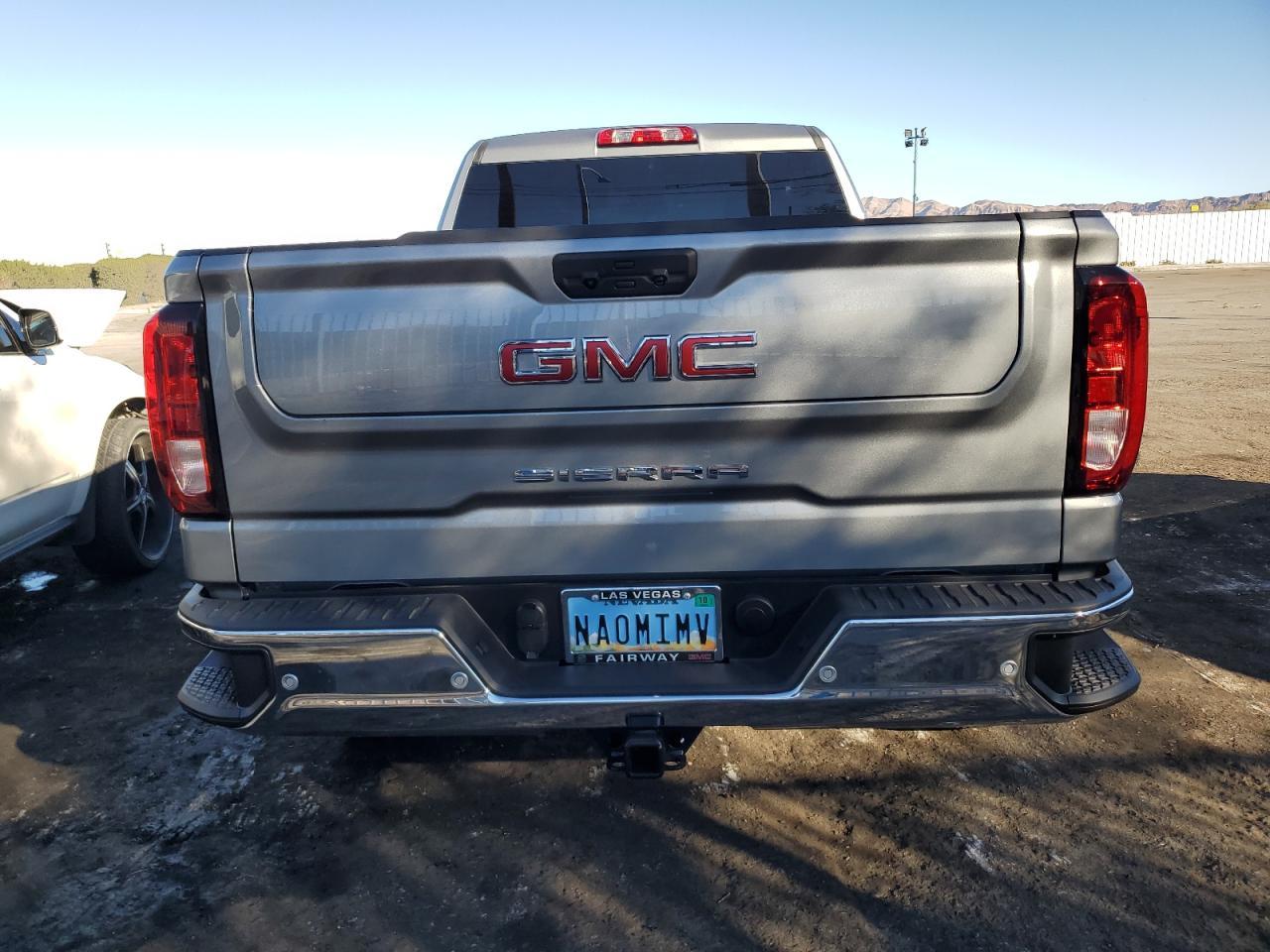 2025 GMC Sierra