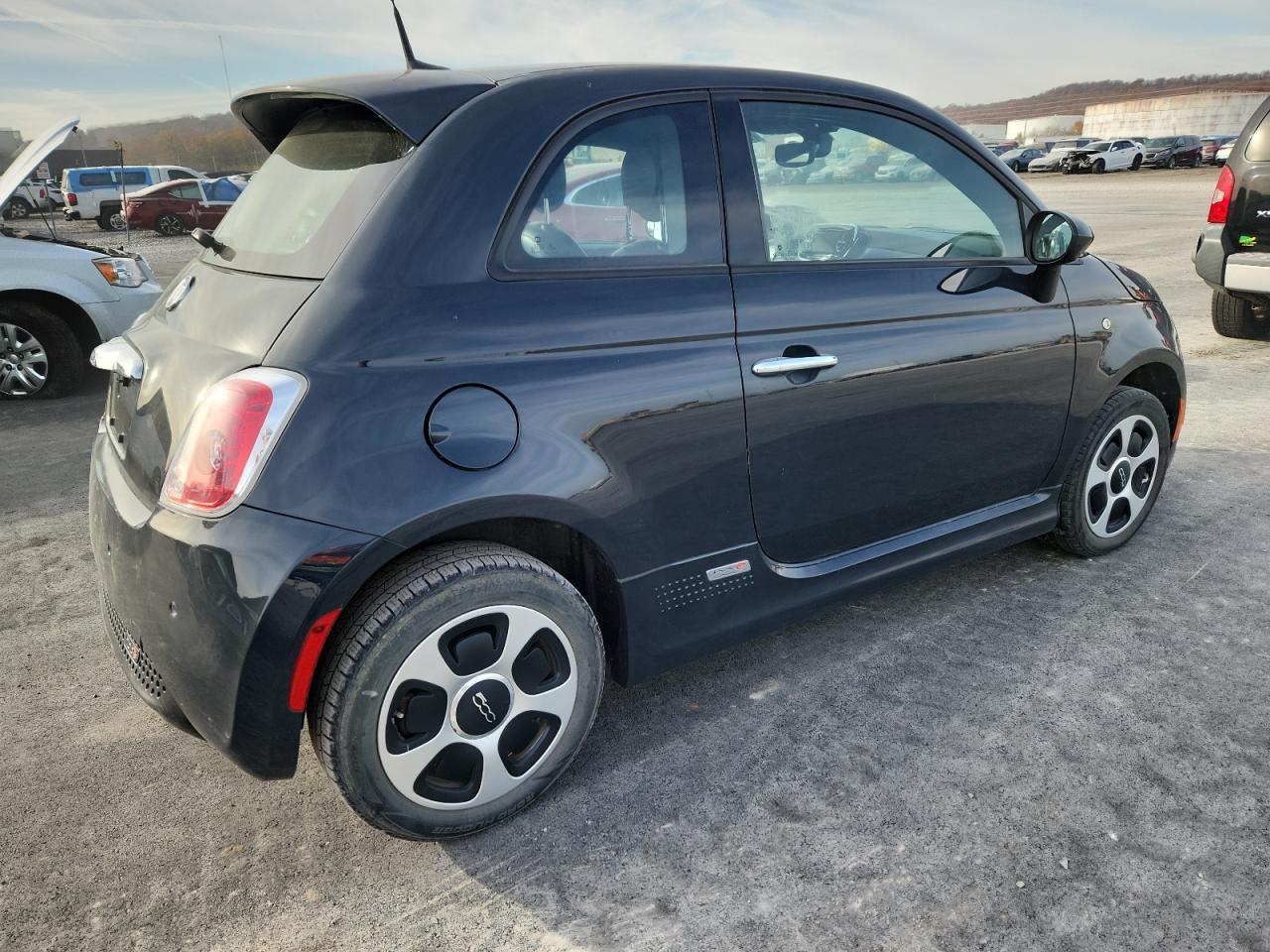 2017 FIAT 500