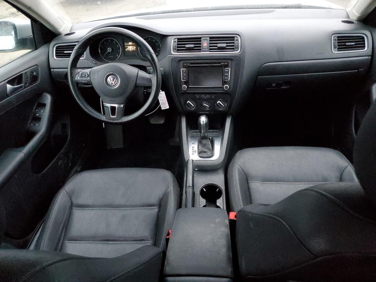 2012 VOLKSWAGEN JETTA