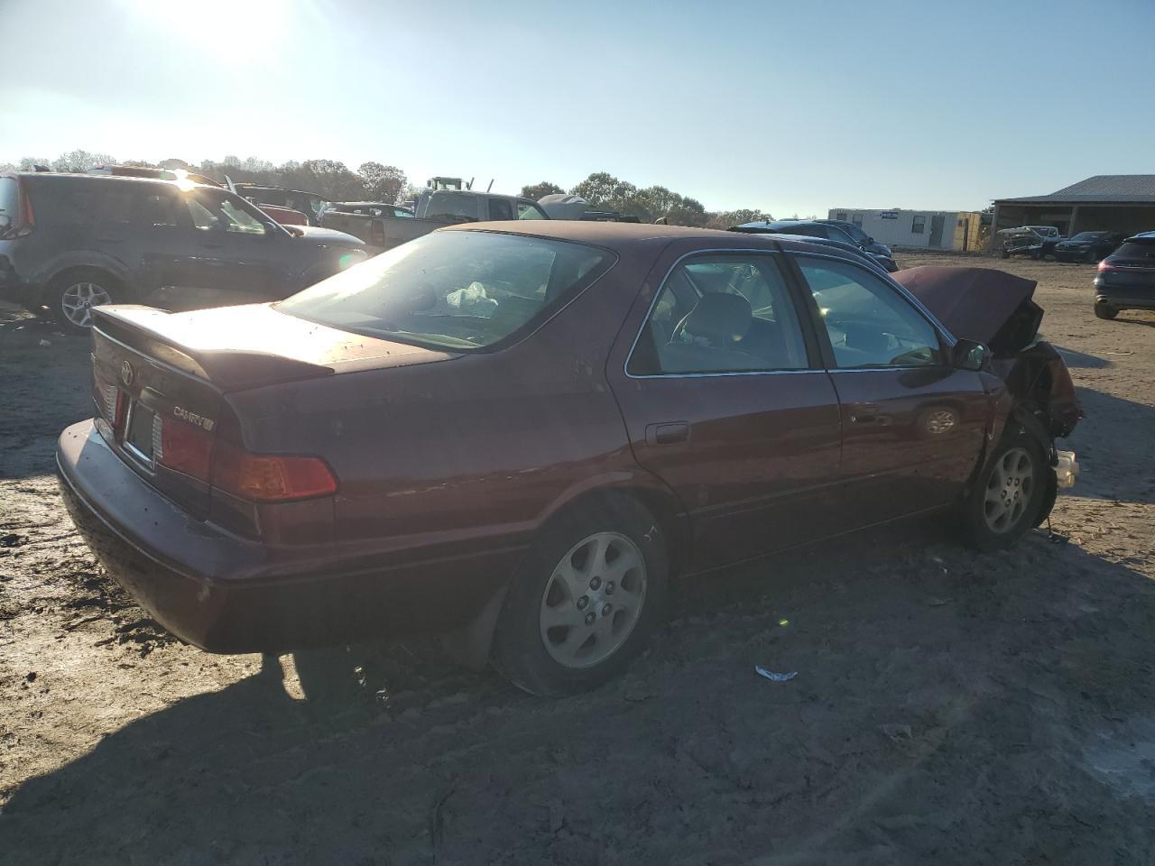 2000 TOYOTA CAMRY