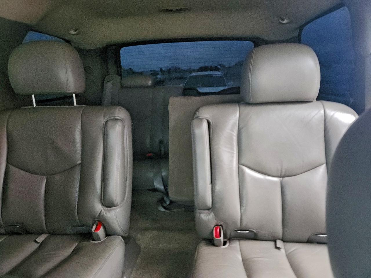 2003 CHEVROLET Tahoe