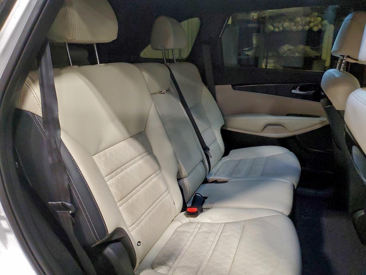2017 KIA SORENTO