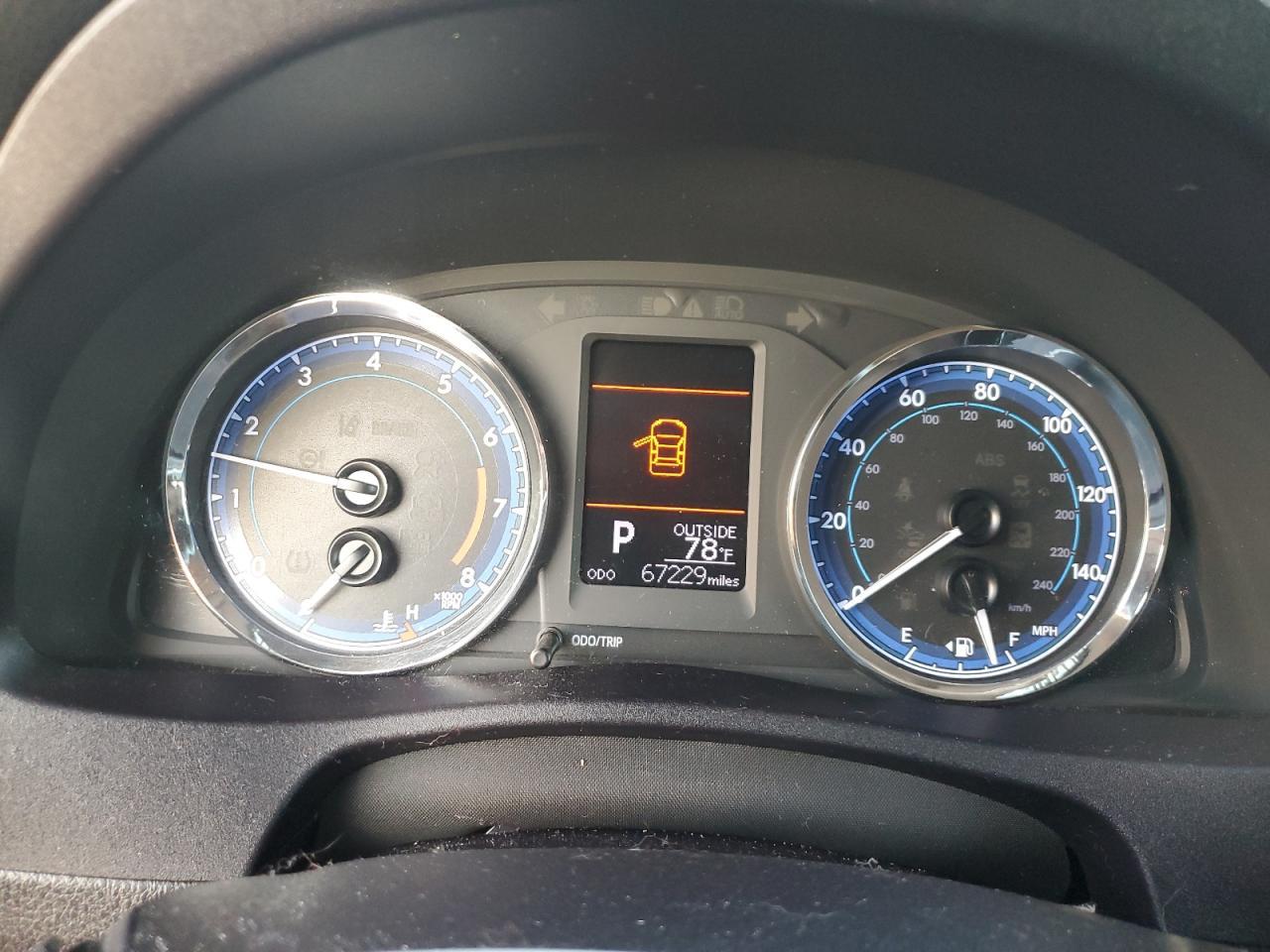 2019 TOYOTA COROLLA