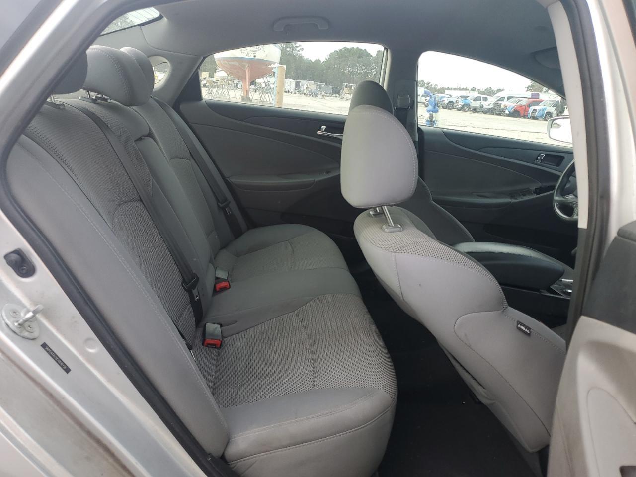 2014 HYUNDAI SONATA