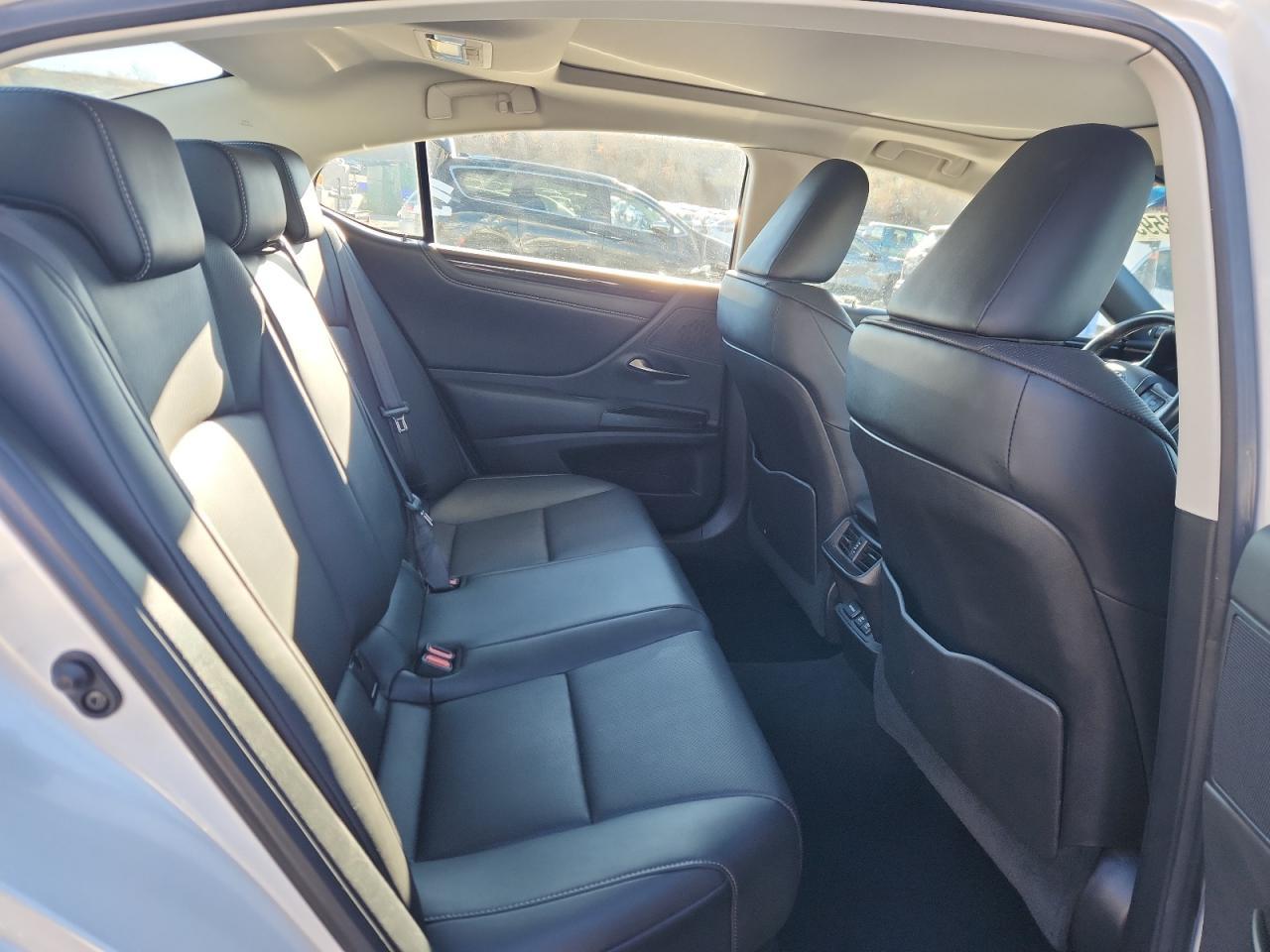 2020 LEXUS ES 350