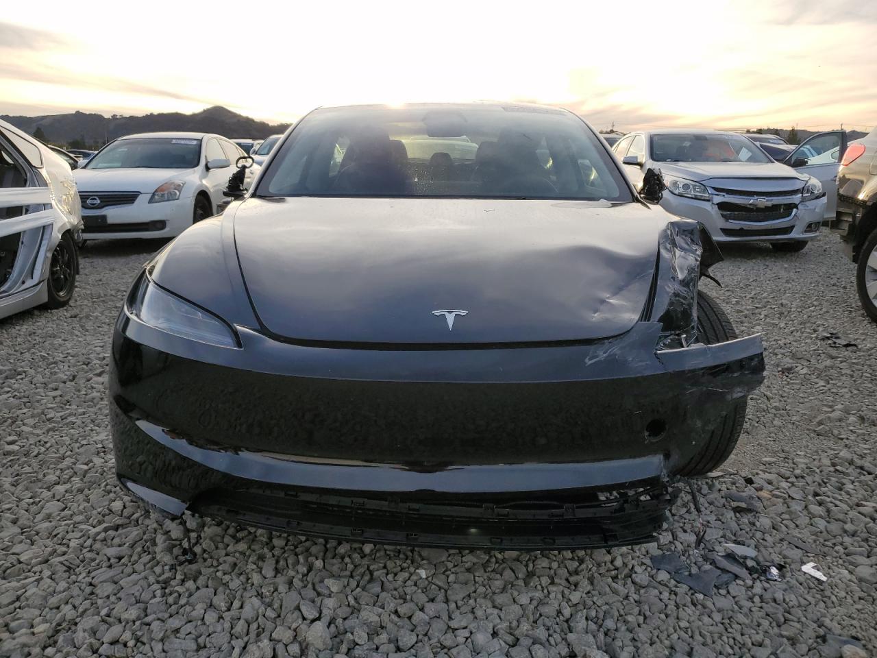 2024 TESLA MODEL 3