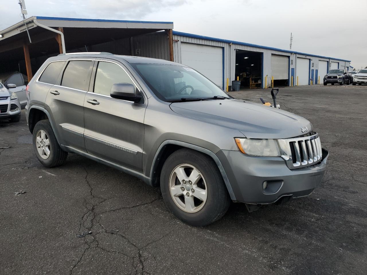 2011 JEEP Grand Cherokee