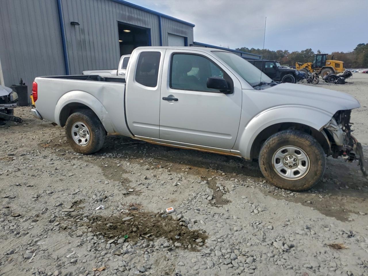 2015 NISSAN Frontier