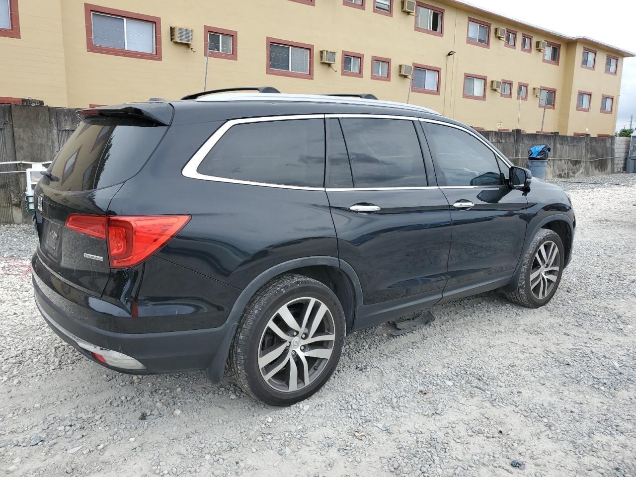 2016 HONDA PILOT