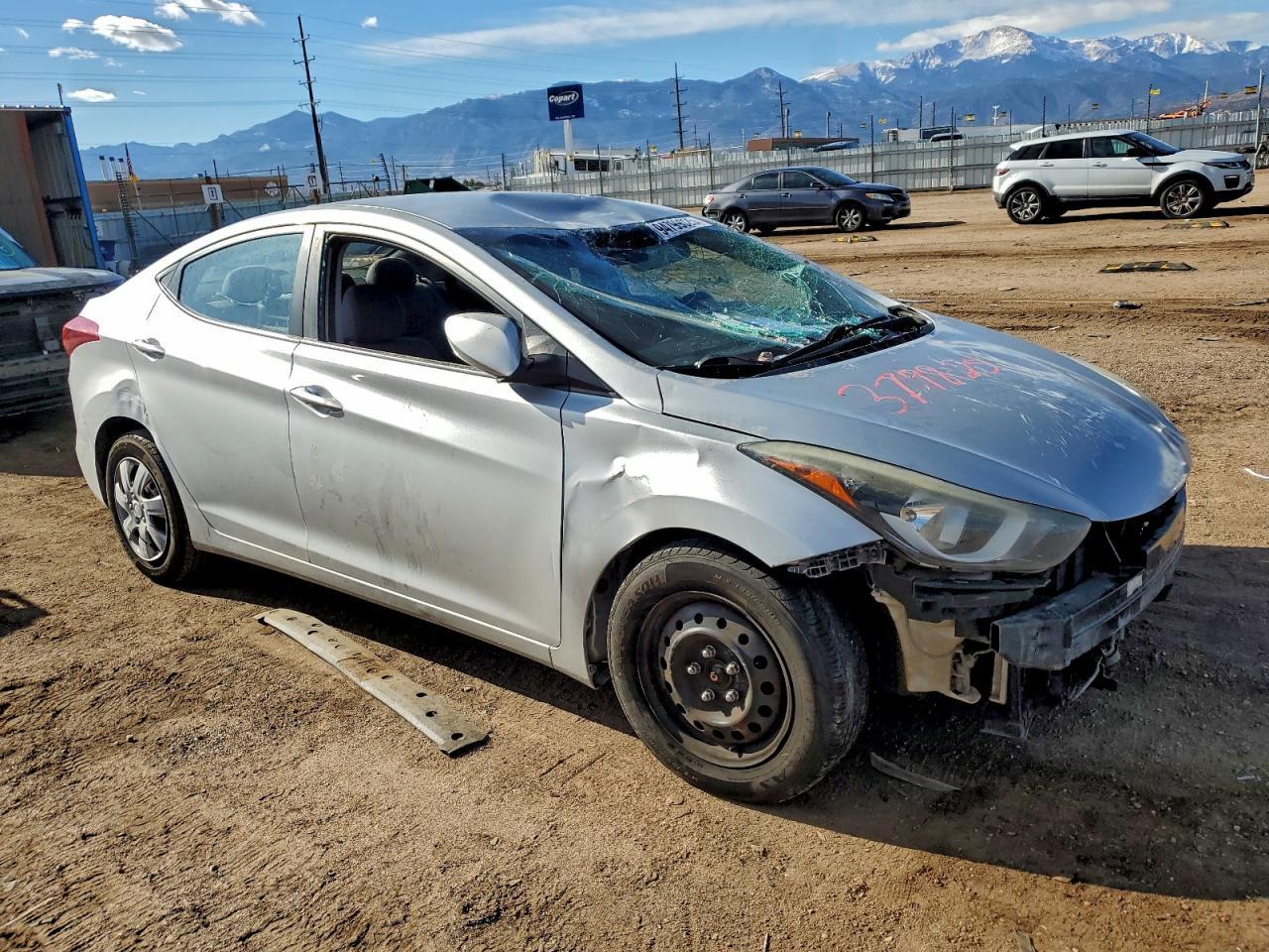 2016 HYUNDAI ELANTRA
