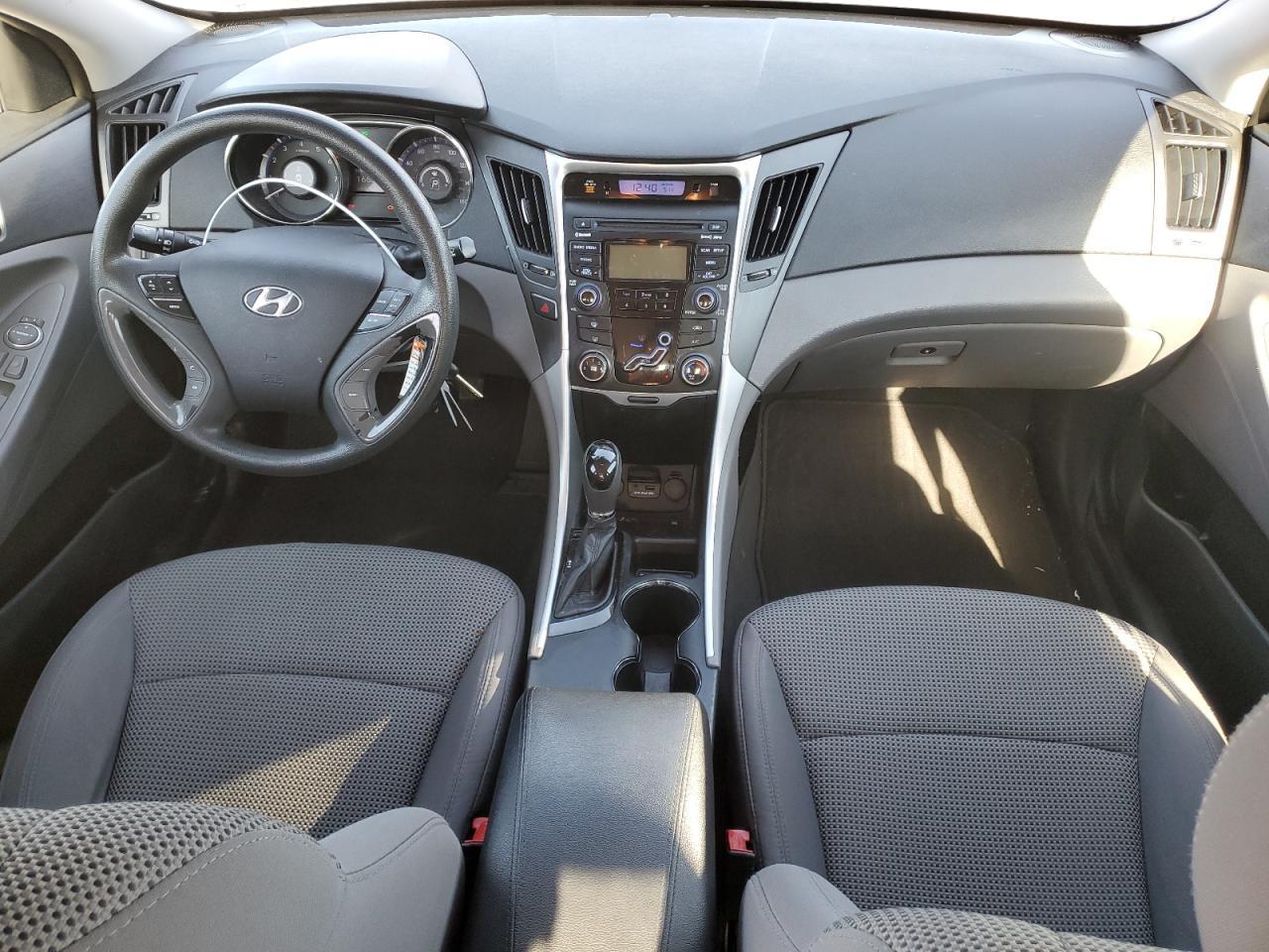 2012 HYUNDAI SONATA