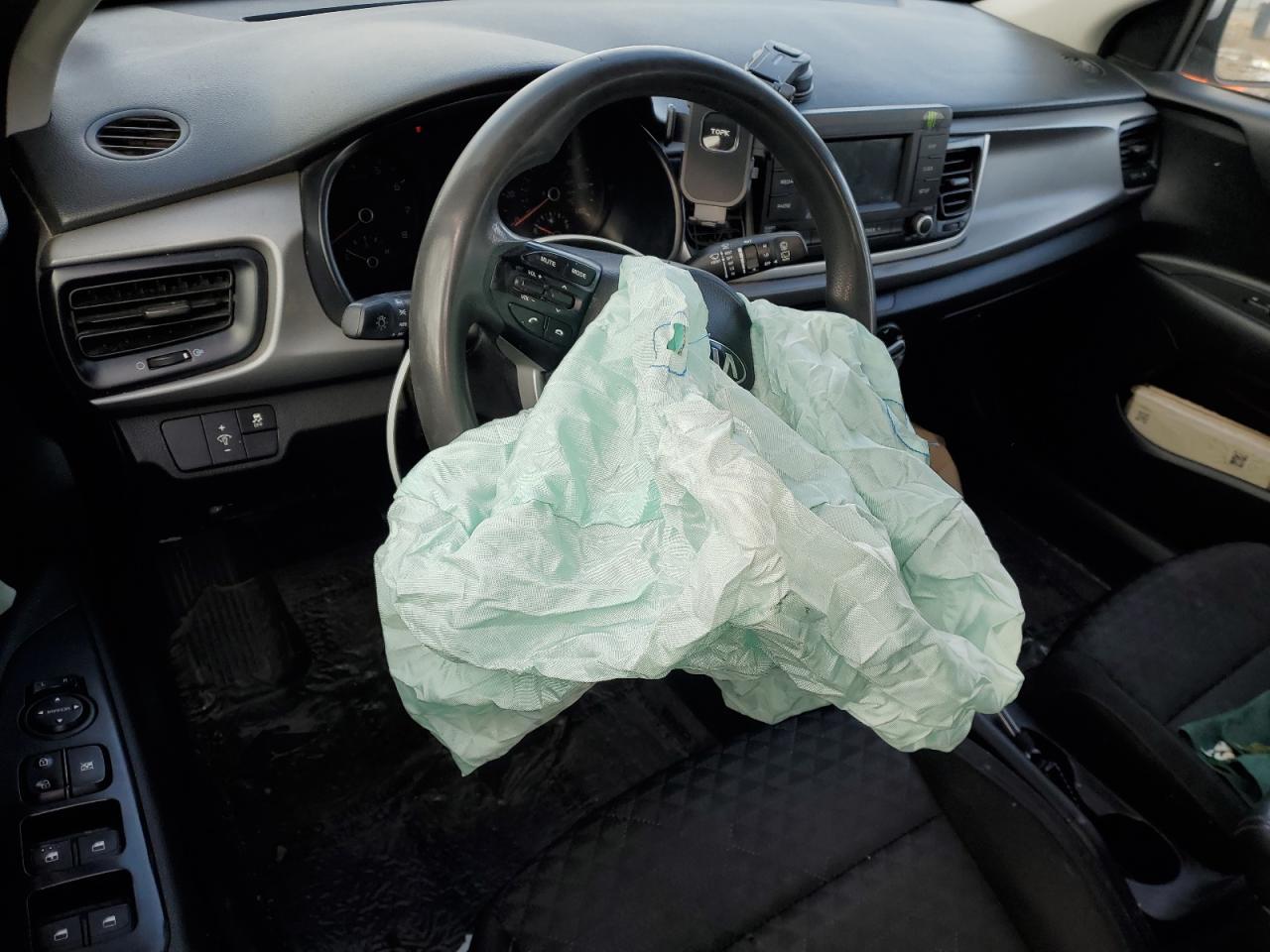 2018 KIA RIO