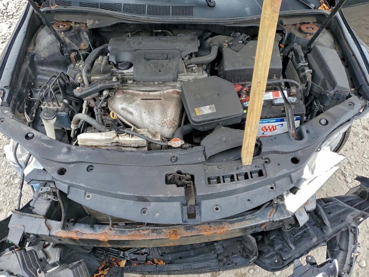 2016 TOYOTA CAMRY
