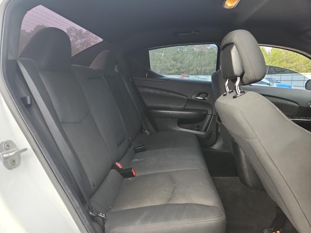 2012 DODGE Avenger