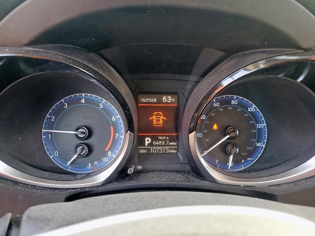 2016 TOYOTA COROLLA