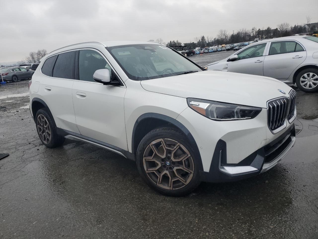 2023 BMW X1