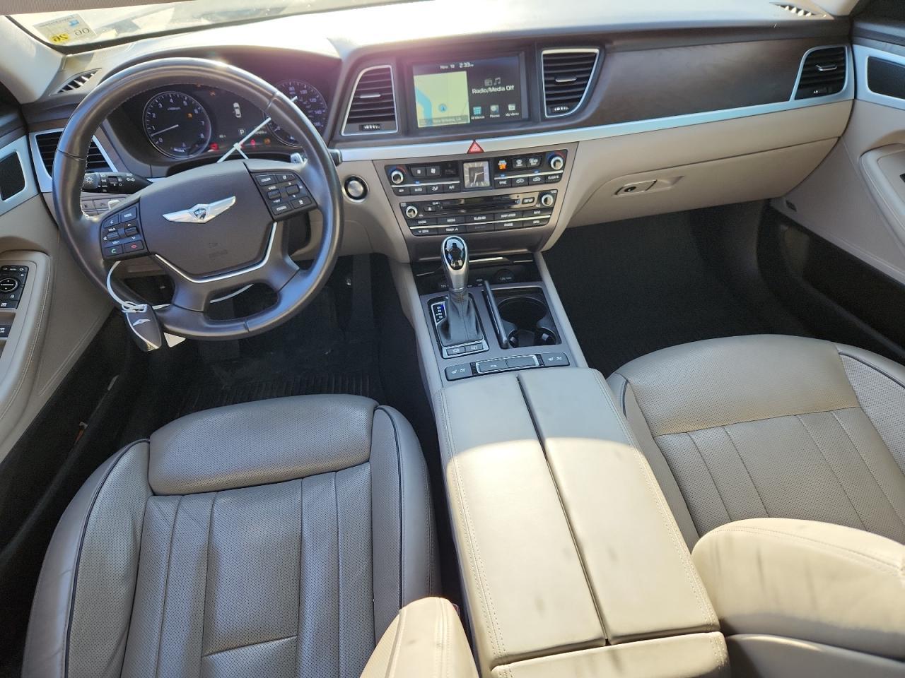 2015 HYUNDAI GENESIS