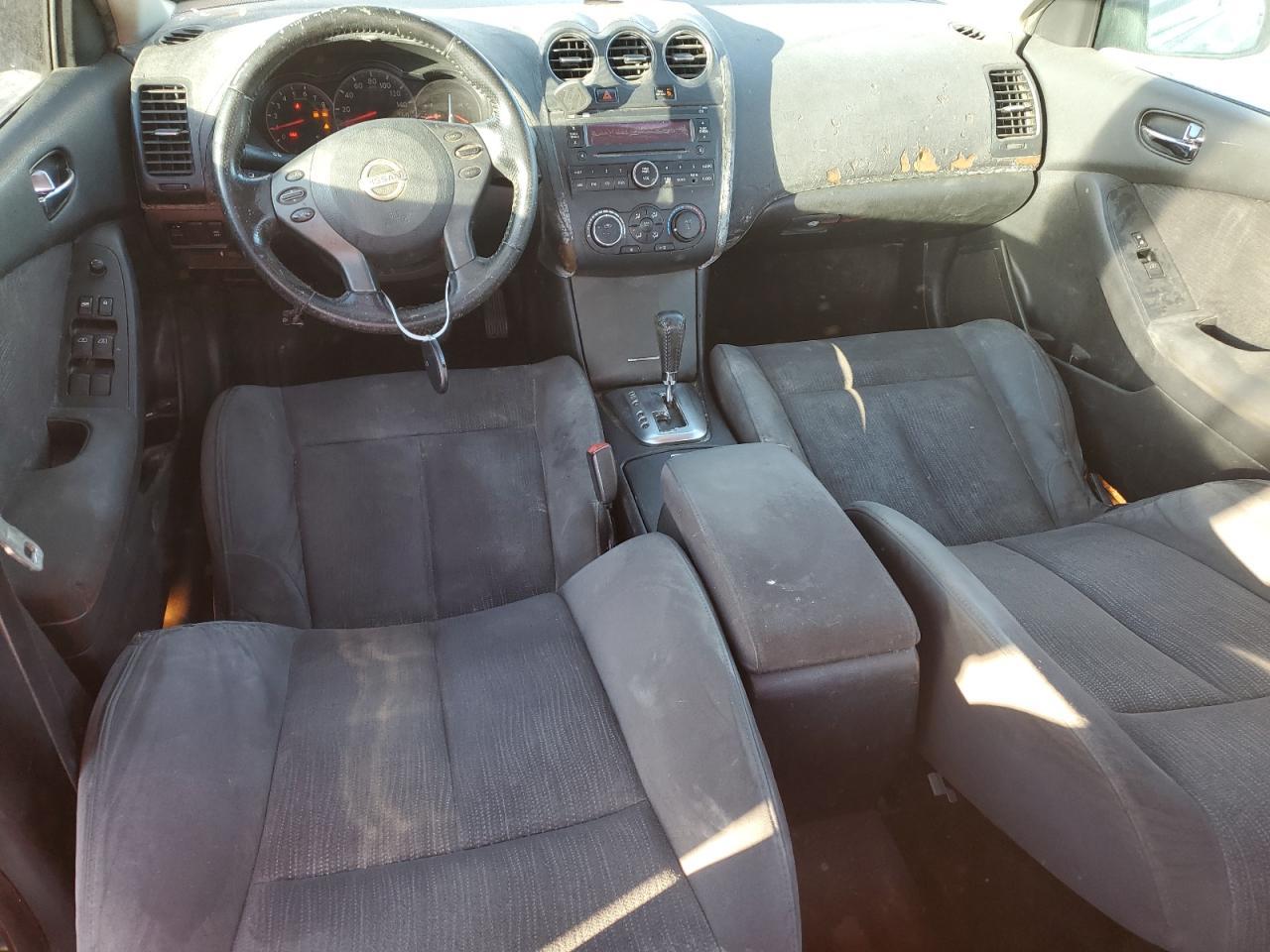2010 NISSAN ALTIMA