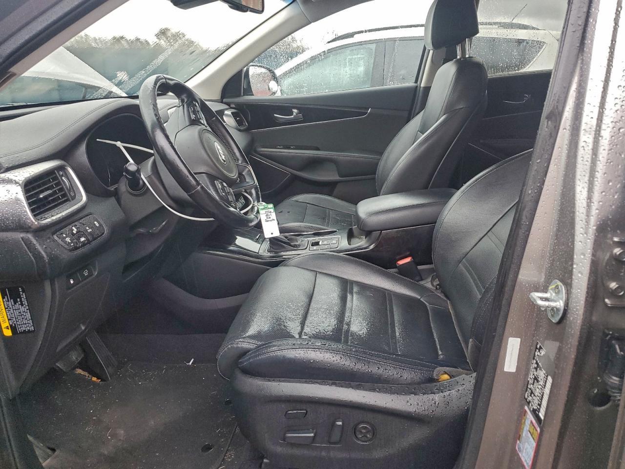 2017 KIA SORENTO