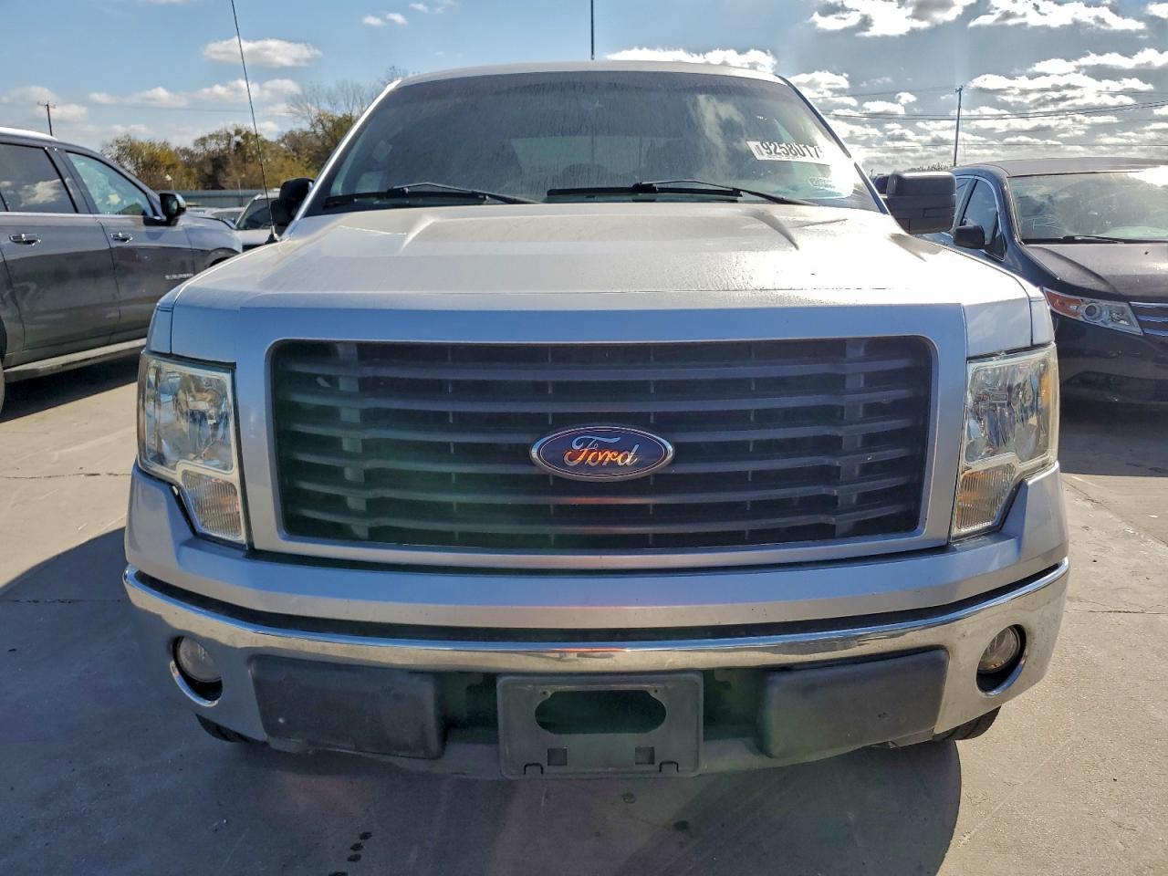2011 FORD F-150