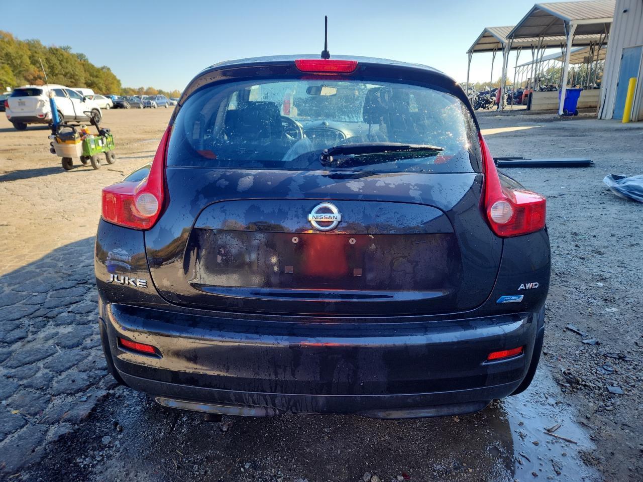 2014 NISSAN Juke
