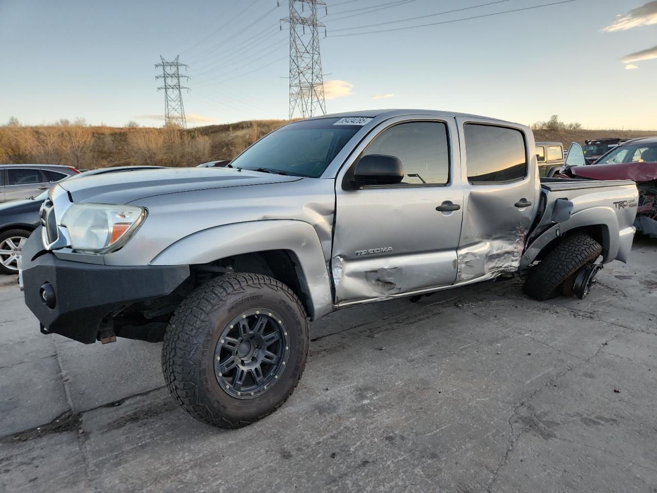 2015 TOYOTA TACOMA