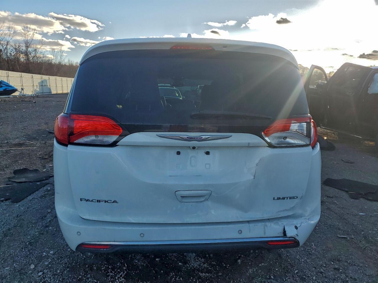 2020 CHRYSLER Pacifica