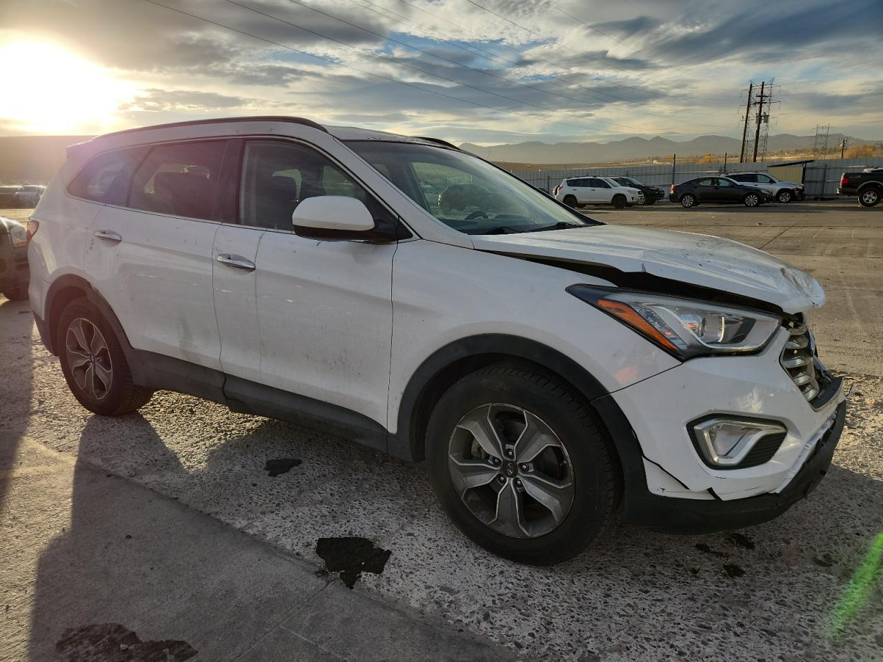 2016 HYUNDAI SANTA FE