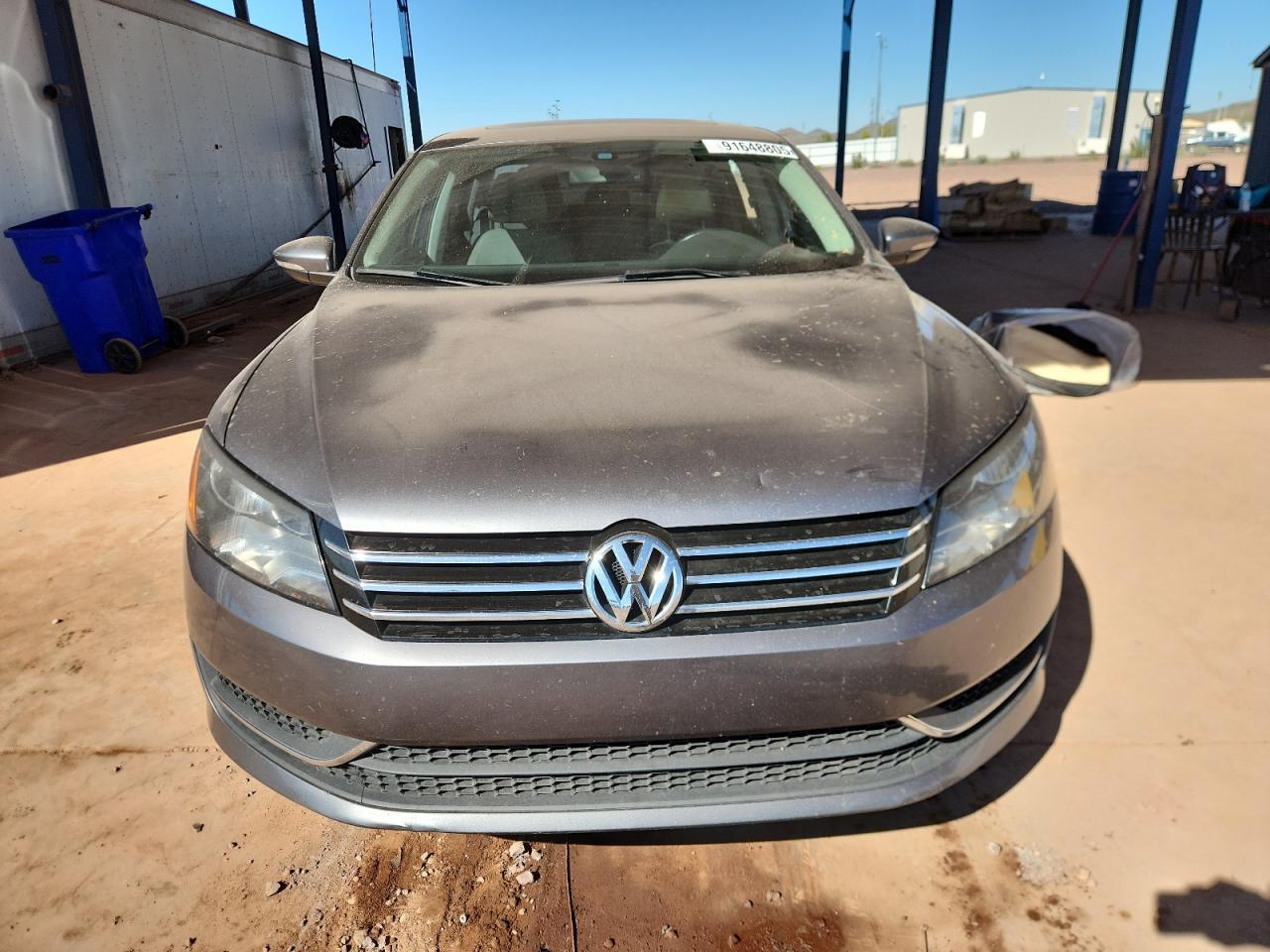 2012 VOLKSWAGEN Passat