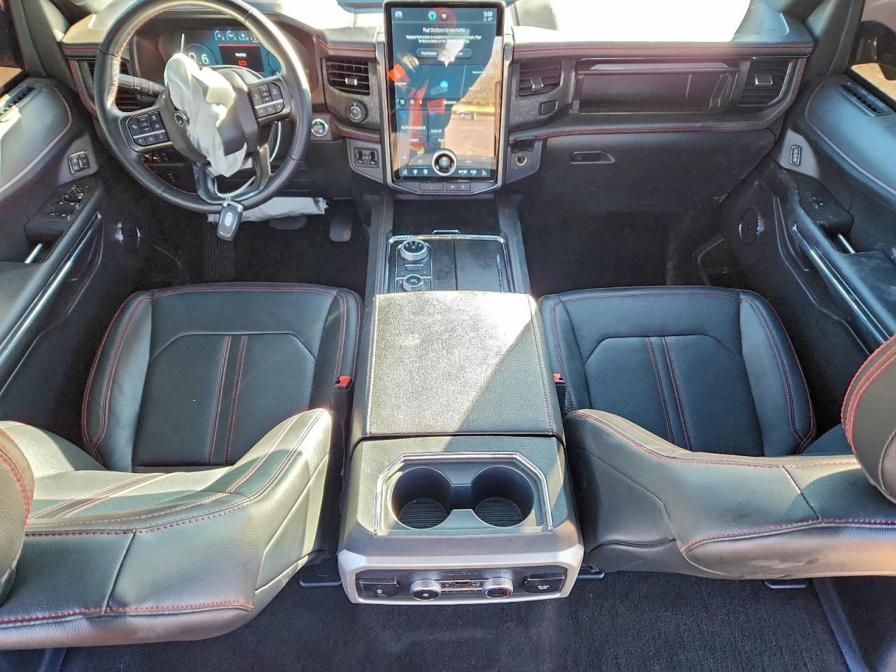 2022 FORD Expedition