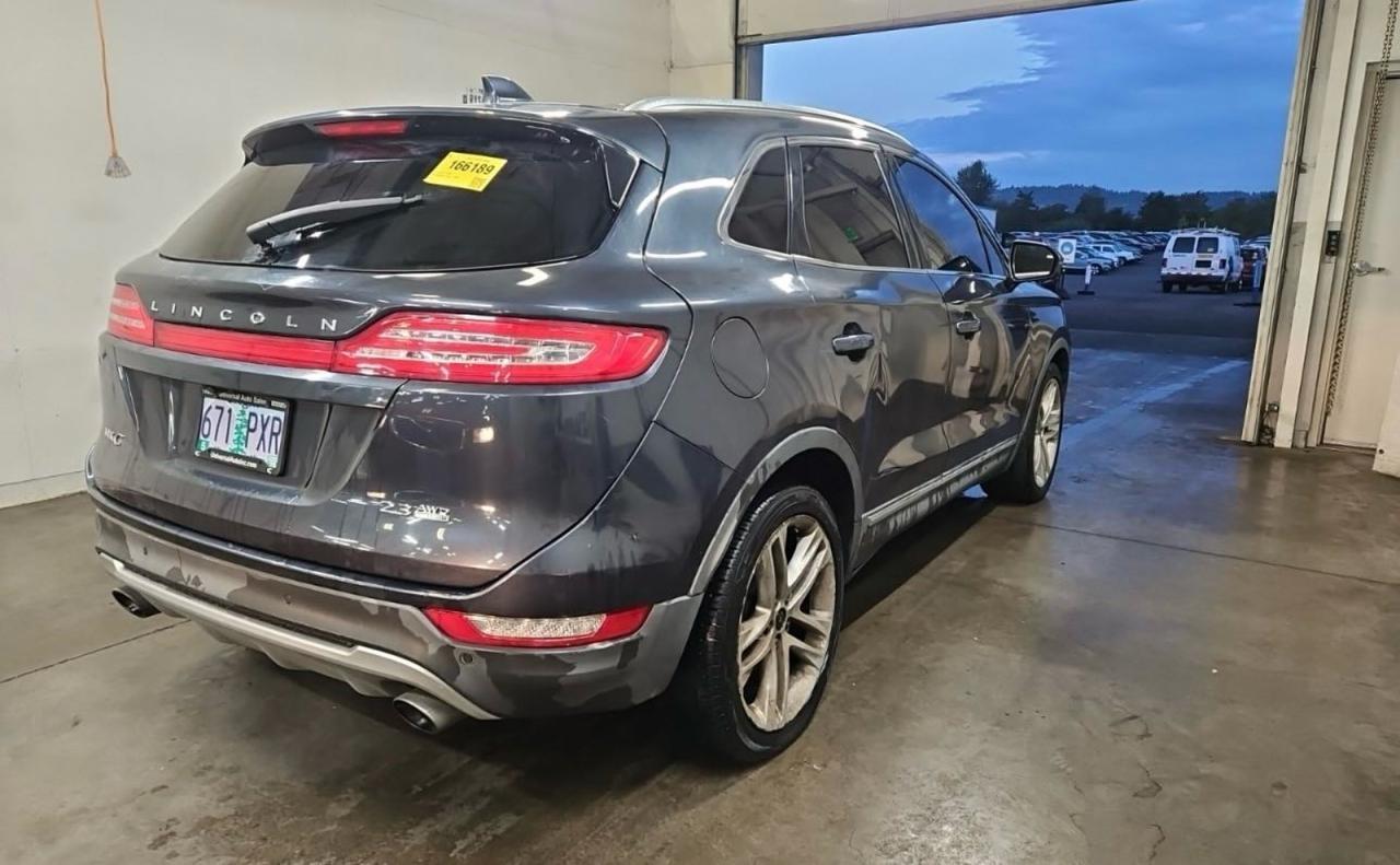 2015 LINCOLN MKC