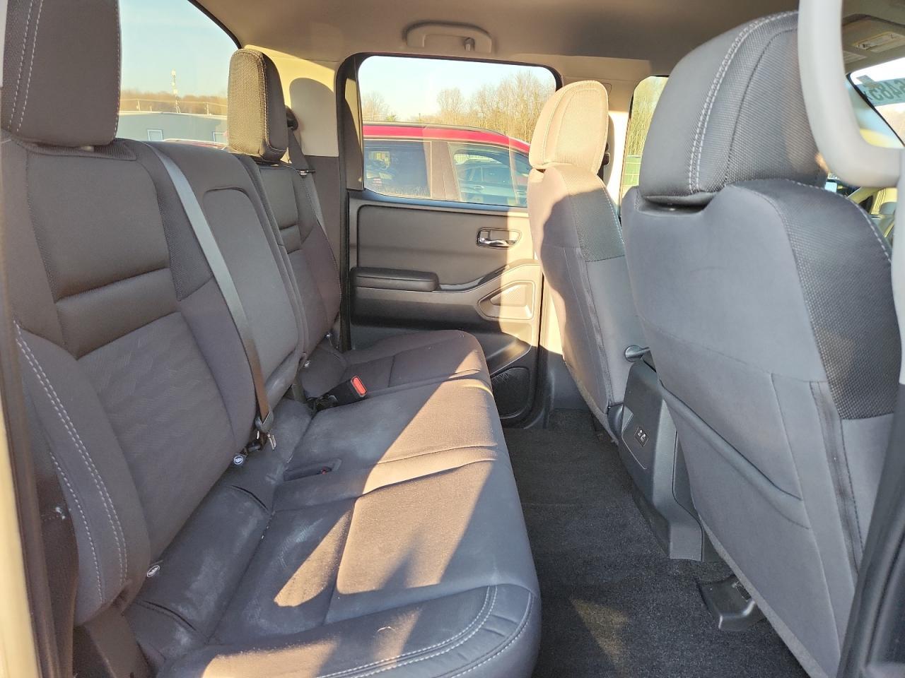 2023 NISSAN Frontier