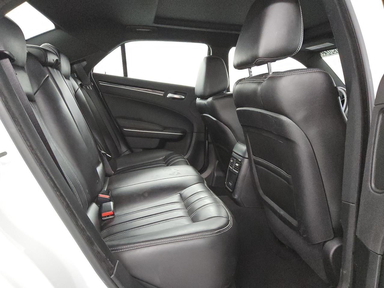 2023 CHRYSLER 300