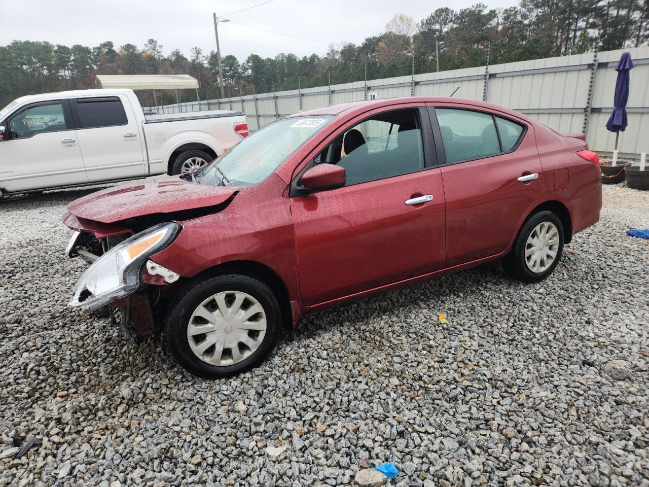 2019 NISSAN VERSA