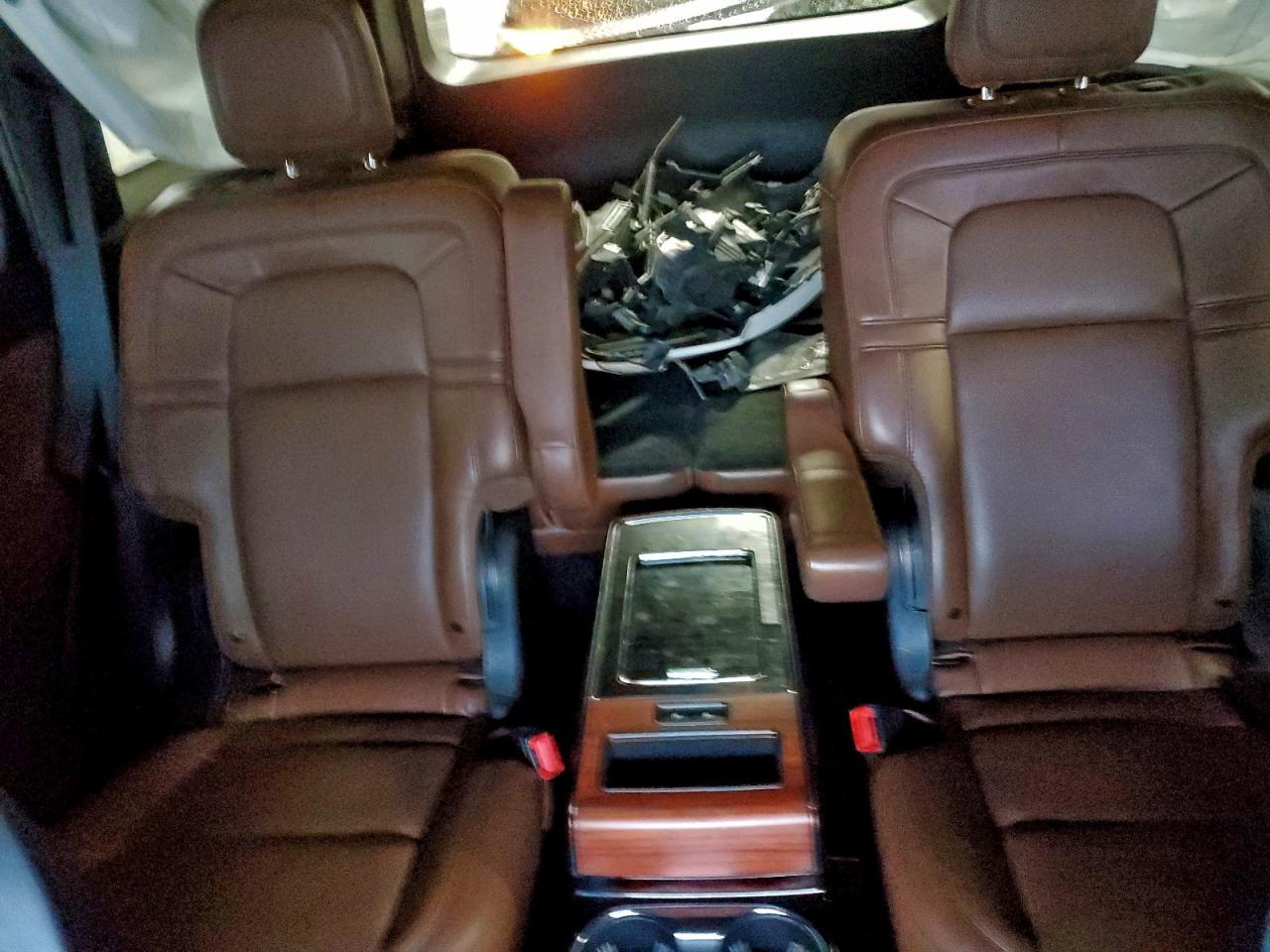 2021 LINCOLN Aviator