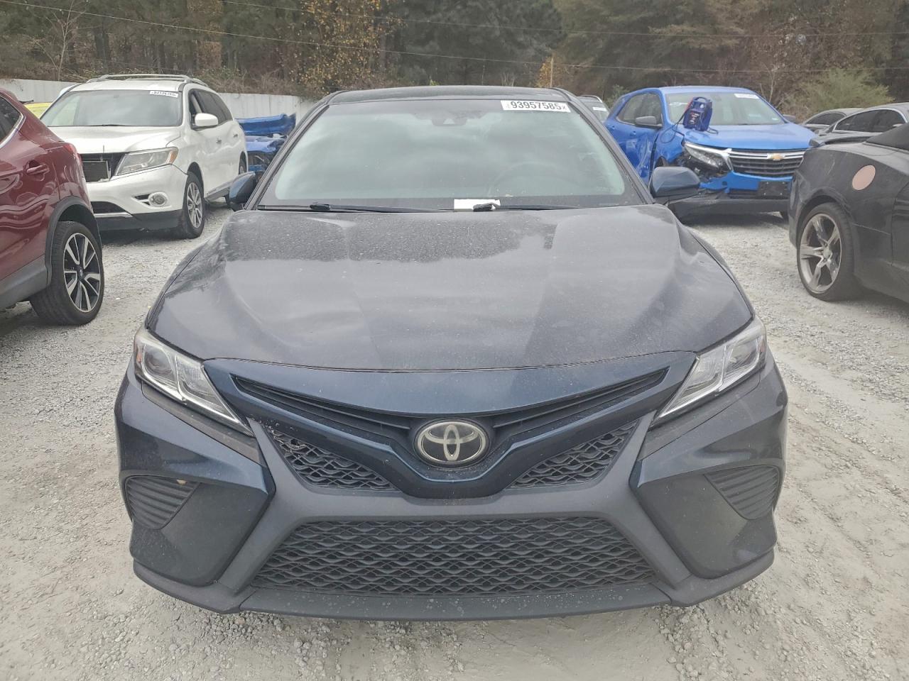 2018 TOYOTA CAMRY