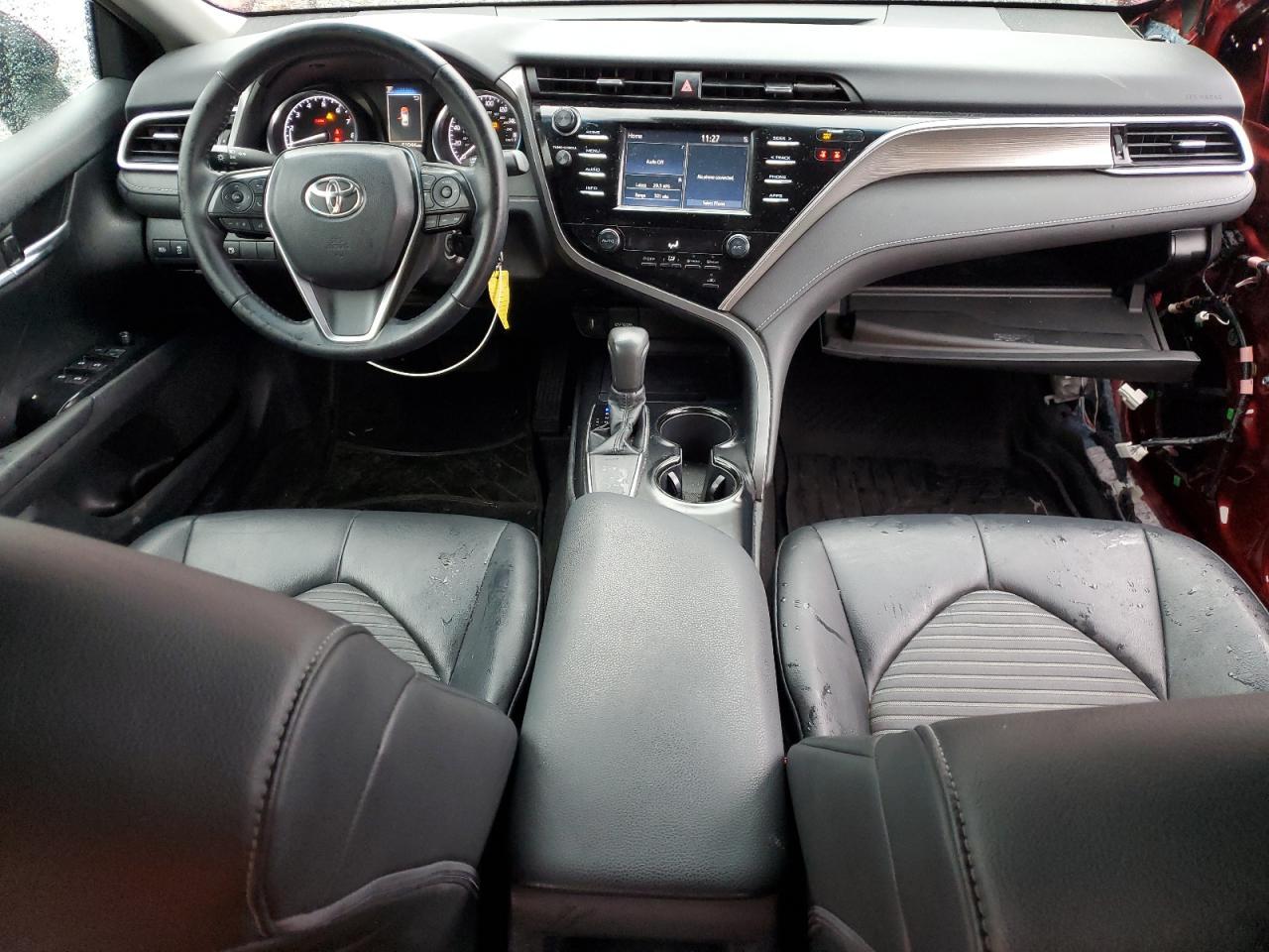 2018 TOYOTA CAMRY