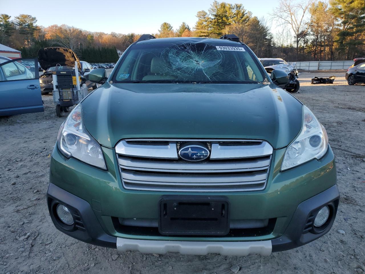 2013 SUBARU Outback