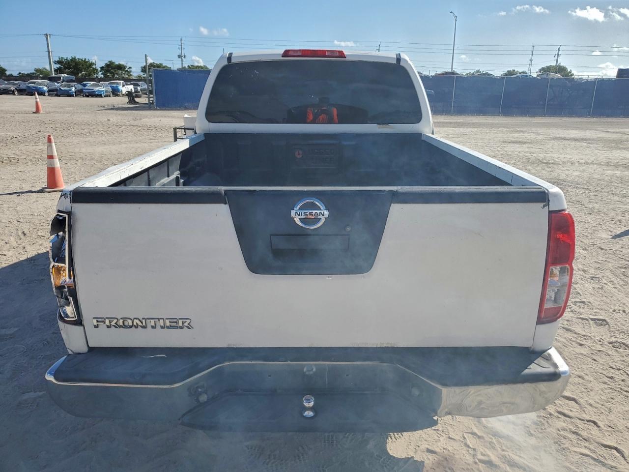 2012 NISSAN Frontier