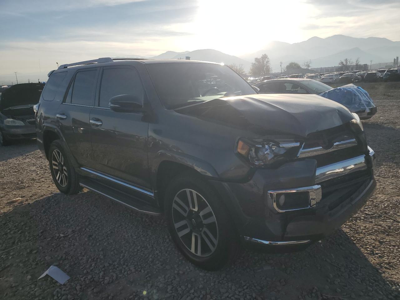 2018 TOYOTA 4Runner