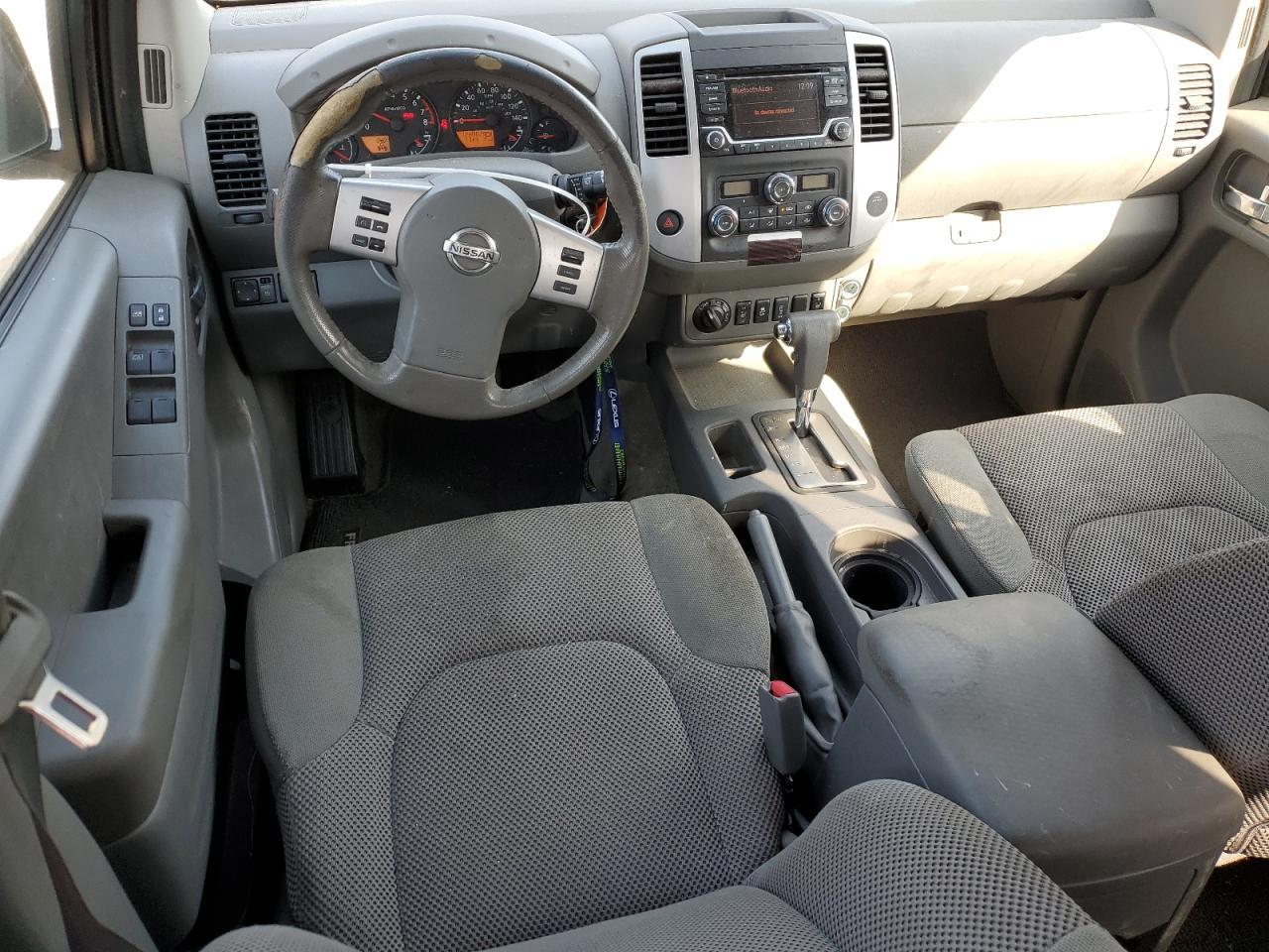 2016 NISSAN Frontier