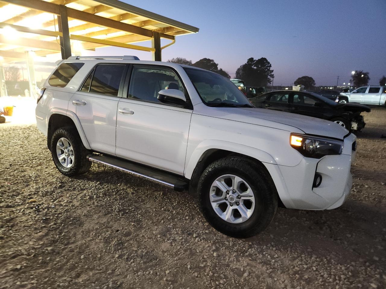2016 TOYOTA 4Runner