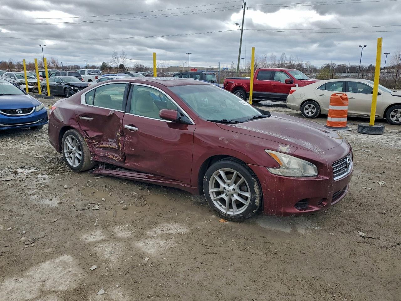 2010 NISSAN Maxima