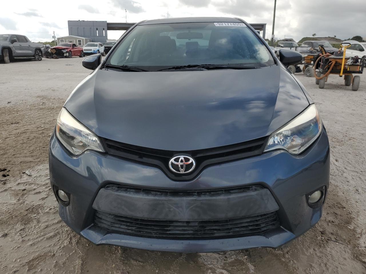 2015 TOYOTA COROLLA