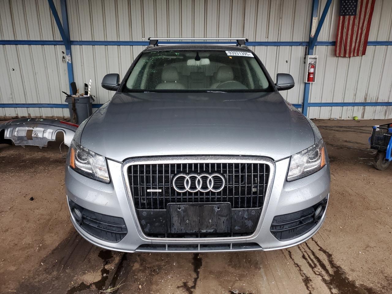 2010 AUDI Q5