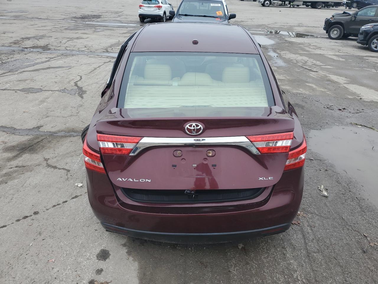 2014 TOYOTA Avalon